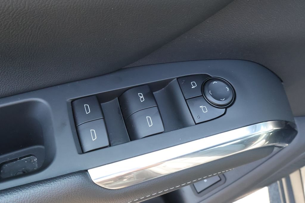 Used 2026 Mosaic Black Metallic Chevrolet LT image 12
