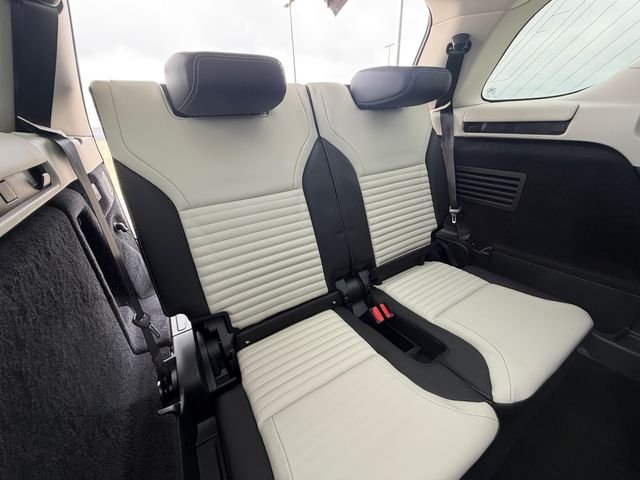 Used 2026 Blue Land Rover Gemini Edition image 17