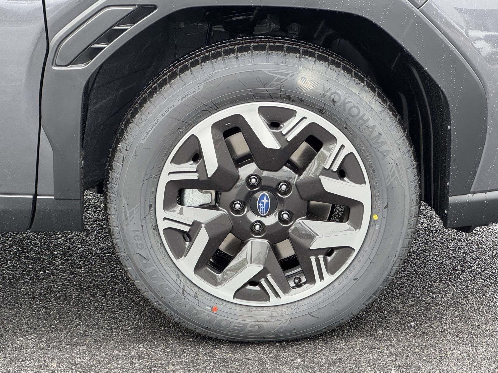 New 2026 MAGNETITE GRAY METALLIC Subaru Premium image 7