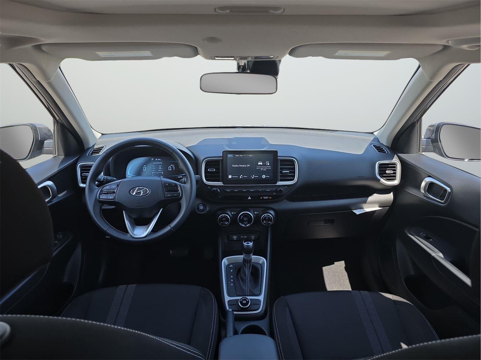 Used 2025 Ecotronic Gray Hyundai SEL image 15