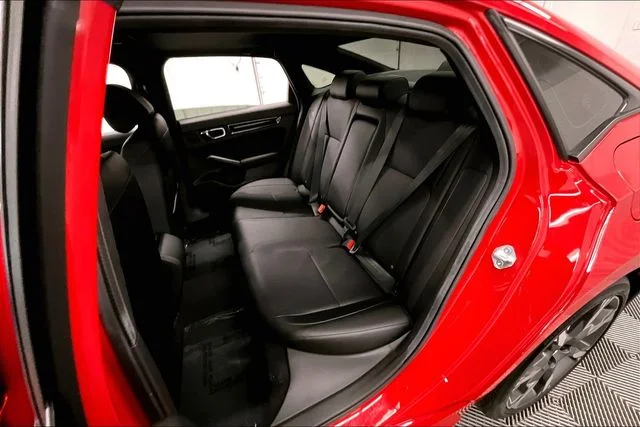 2025 Honda Civic Sport Touring - Photo 25