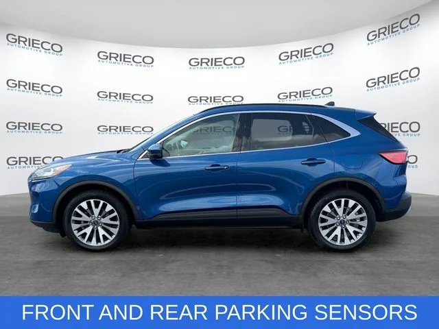 Used 2022 Blue Ford Titanium image 4