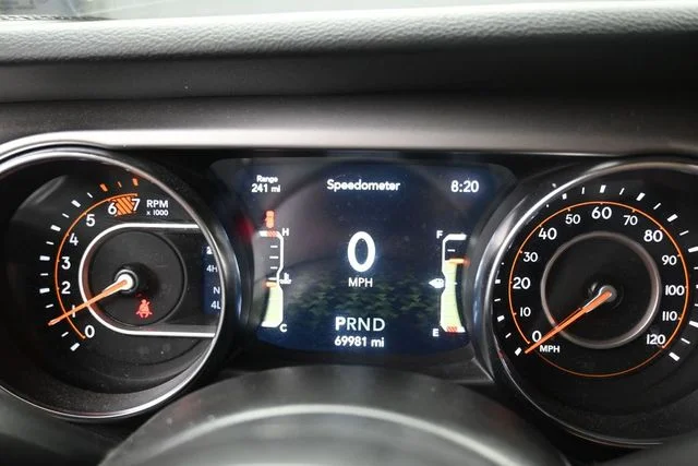 Used 2021 Green Jeep Unlimited Sport image 21