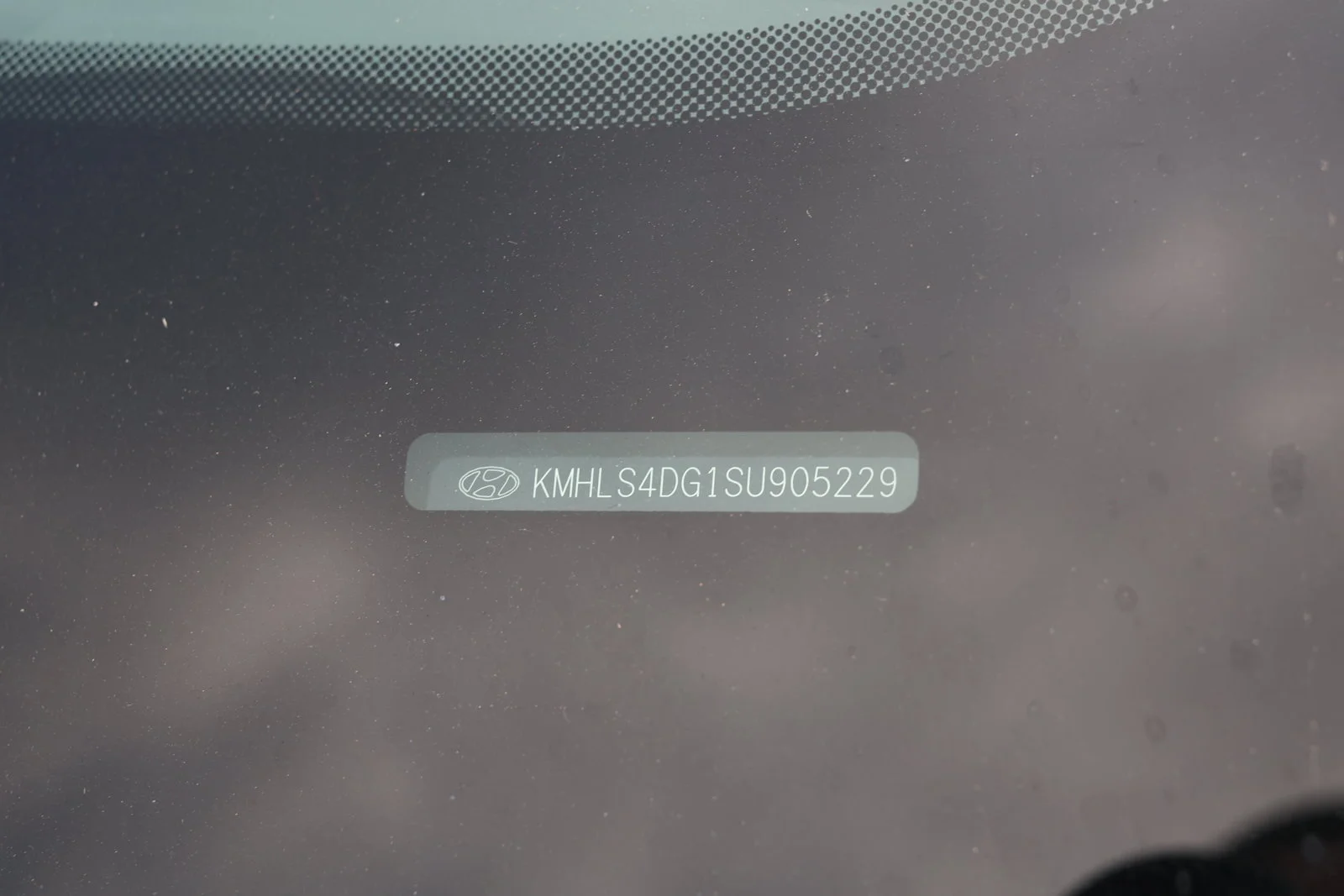 Used 2025 Silver Hyundai SEL Convenience image 36