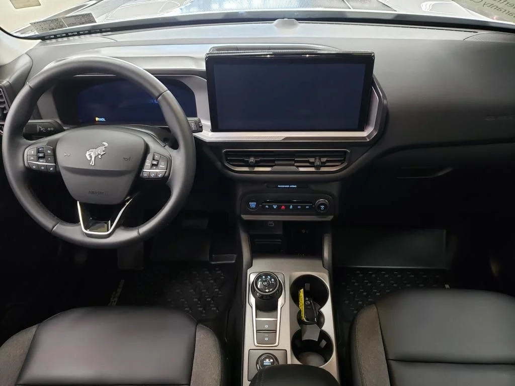 Certified Used 2025 Oxford White Ford Big Bend image 15