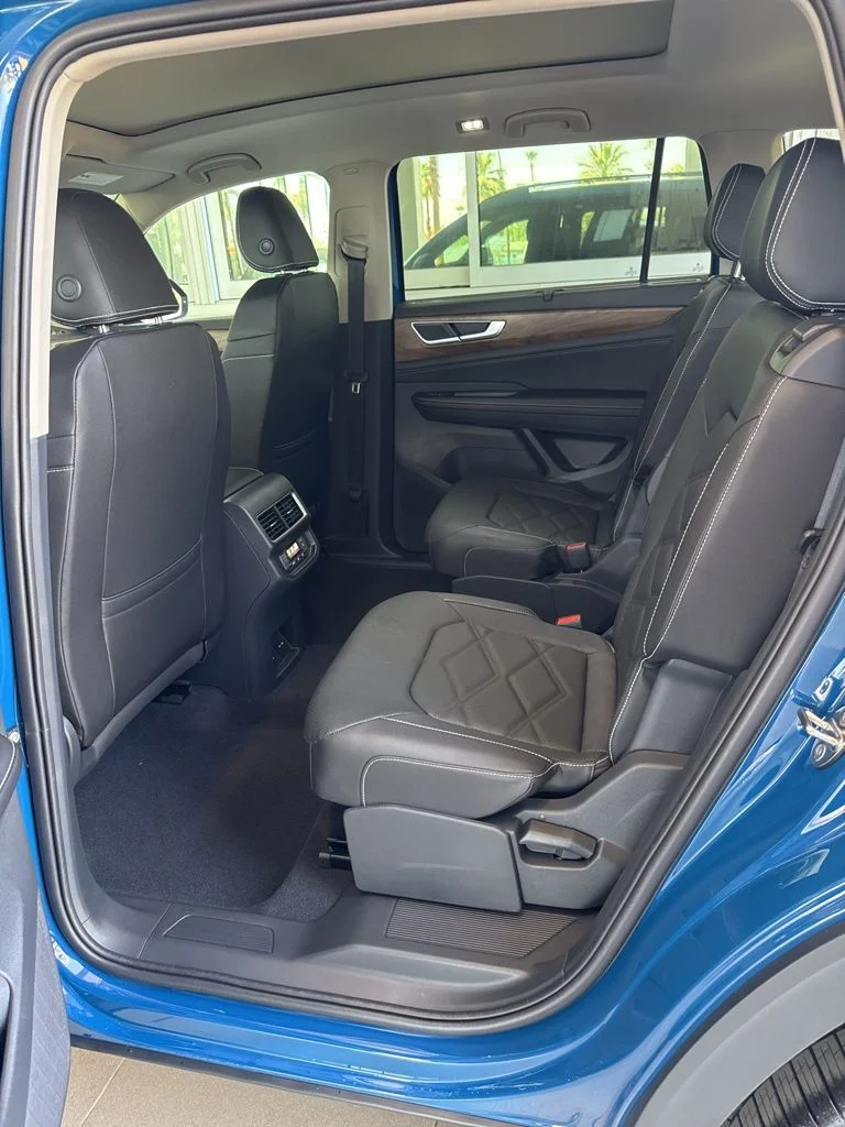 New 2026 Blue Volkswagen 2.0T SE w/Technology image 11