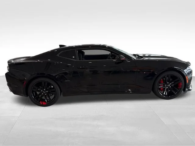 Used 2022 BLACK Chevrolet LT1 image 7