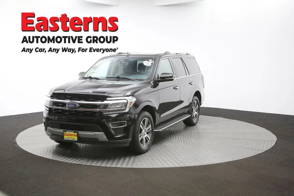 Used 2023 Black Ford Limited image 55