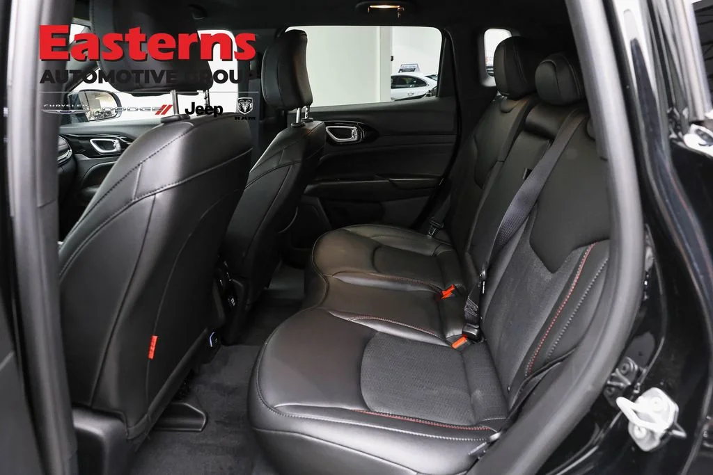 Certified Used 2025 Black Jeep Trailhawk image 21