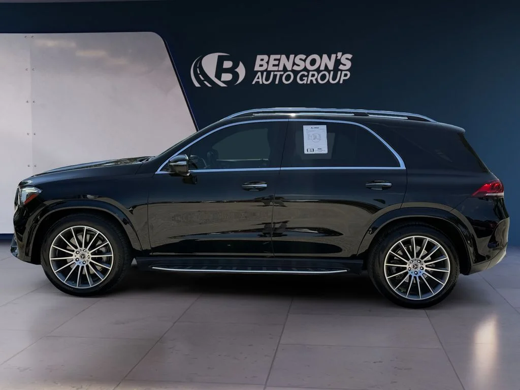 Used 2021  Mercedes-Benz GLE 450 image 2