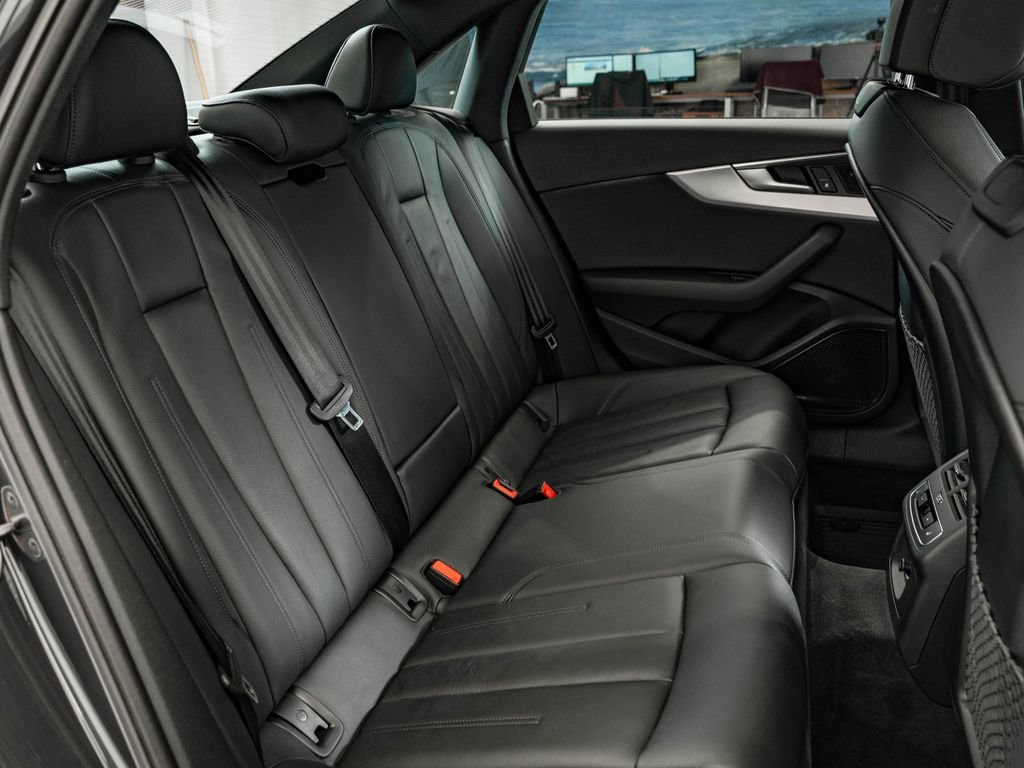 Used 2018 Manhattan Gray Metallic Audi 2.0T Premium Plus image 47