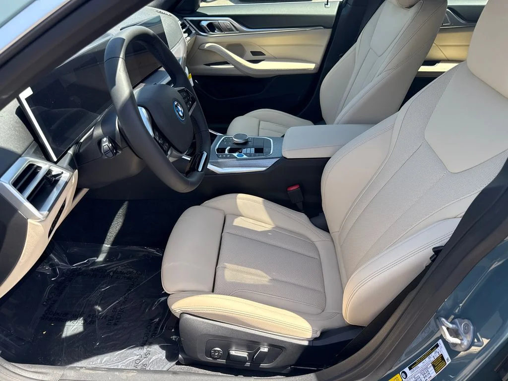 New 2026 Green BMW eDrive40 image 22