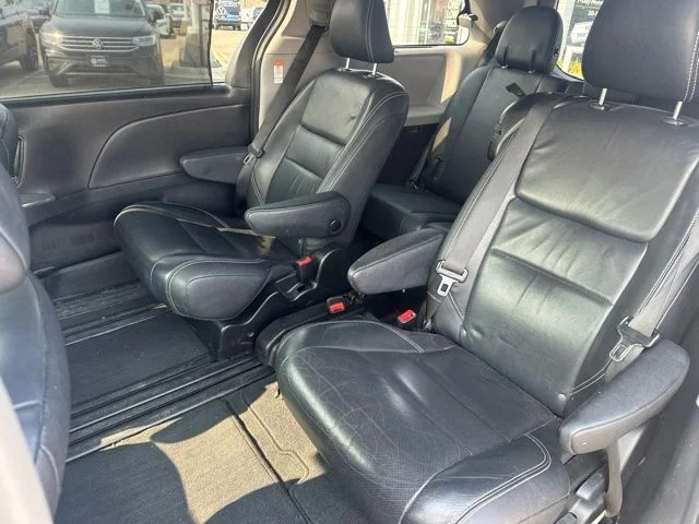 Used 2019 White Toyota SE image 11