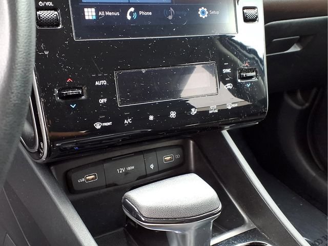 Used 2024  Hyundai SEL image 10