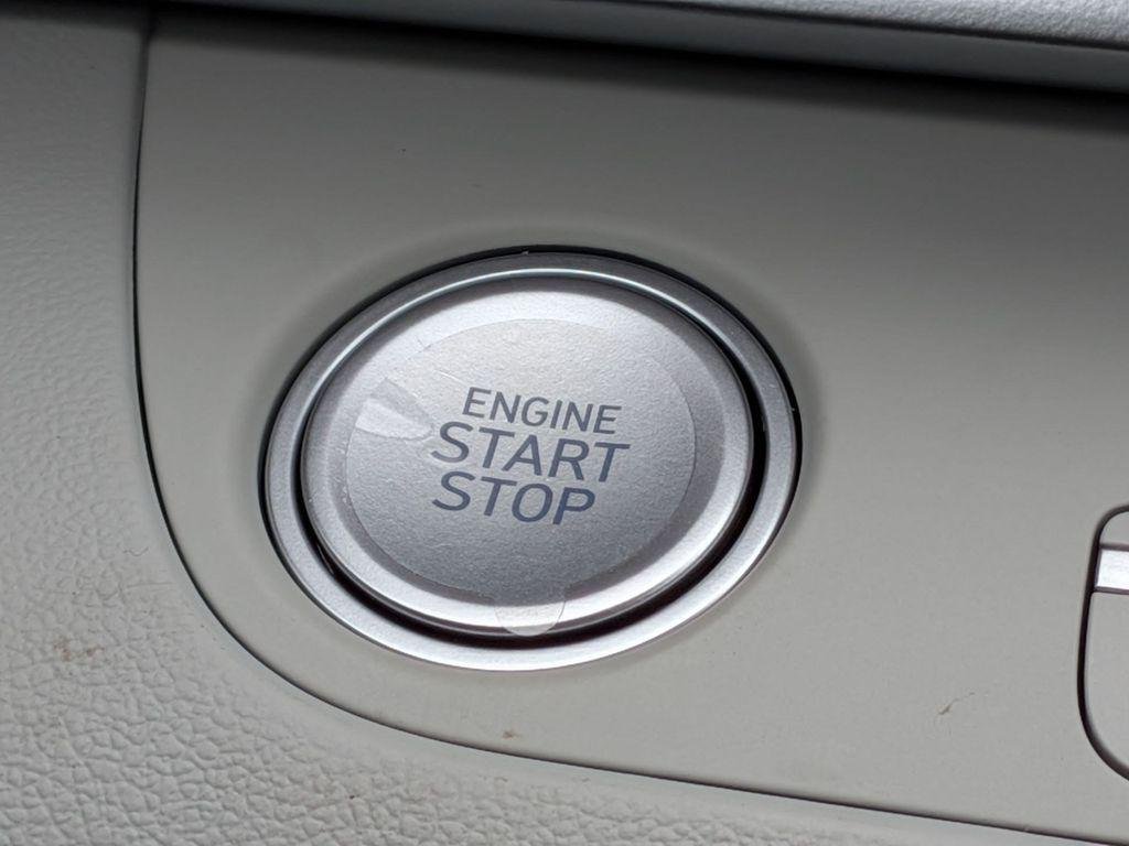 New 2026 White Hyundai Limited image 15