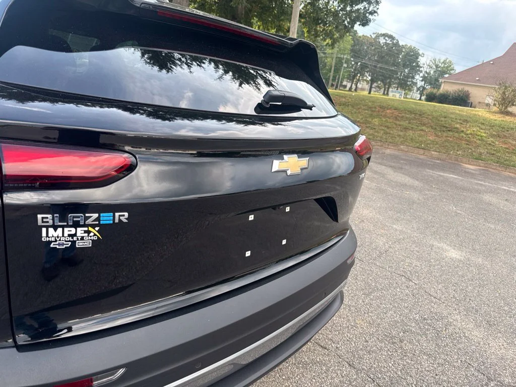 Used 2024 Black Chevrolet LT image 34