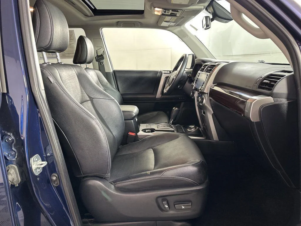 Used 2022 Nautical Blue Metallic Toyota Limited image 32