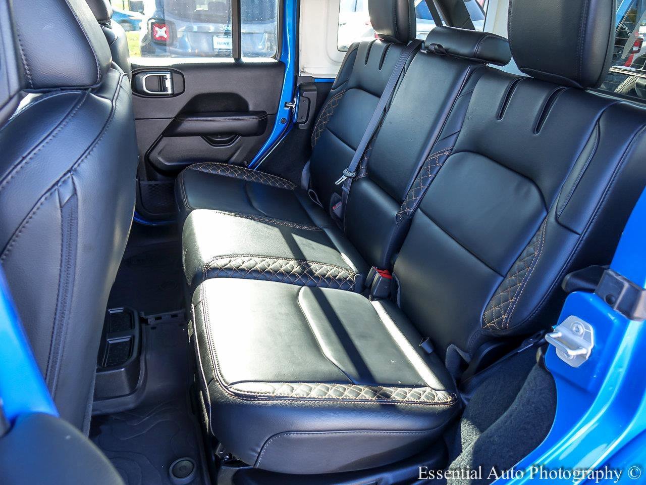 Used 2022 Hydro Blue Pearlcoat Jeep Unlimited Sahara High Altitude image 10
