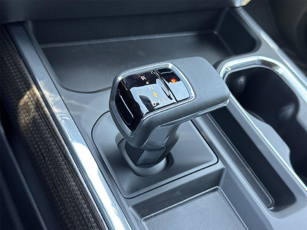 New 2026 Summit White Chevrolet LT Trail Boss image 15