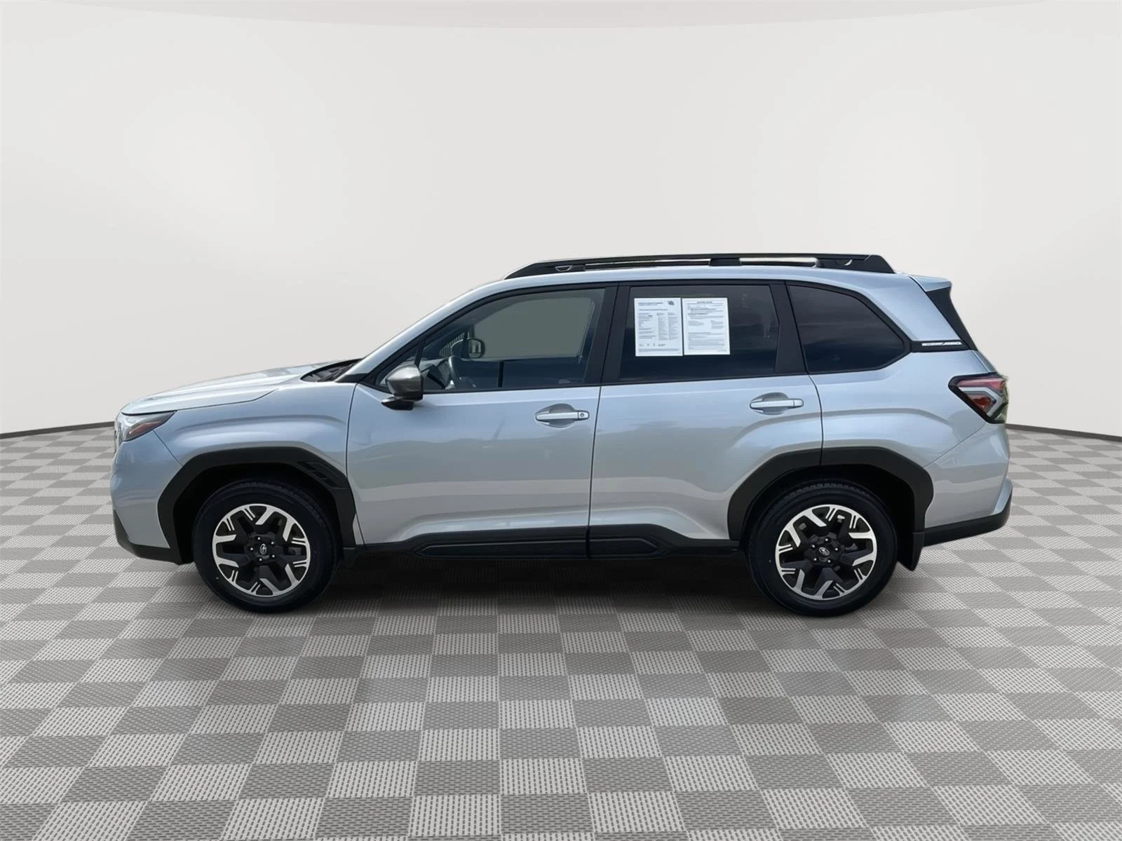Certified Used 2025 Ice Silver Metallic Subaru Premium image 9