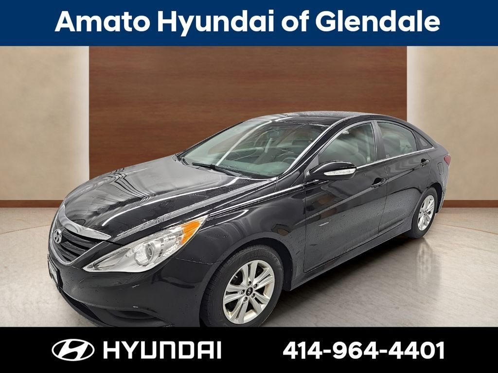 Used 2014 Hyundai Sonata GLS with VIN 5NPEB4AC4EH870215 for sale in Glendale, WI