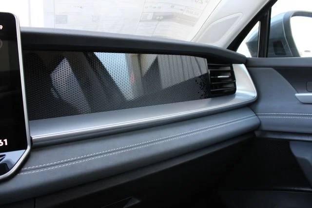 New 2026 Silver Volkswagen 2.0T SE image 19