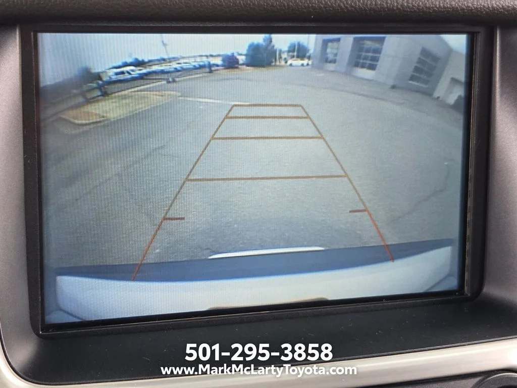 Used 2019 Silver GMC SLT image 24