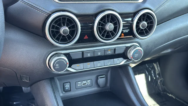 Used 2025  Nissan SV image 30