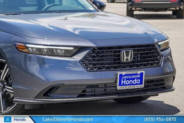 New 2026 Meteorite Gray Metallic Honda SE image 2