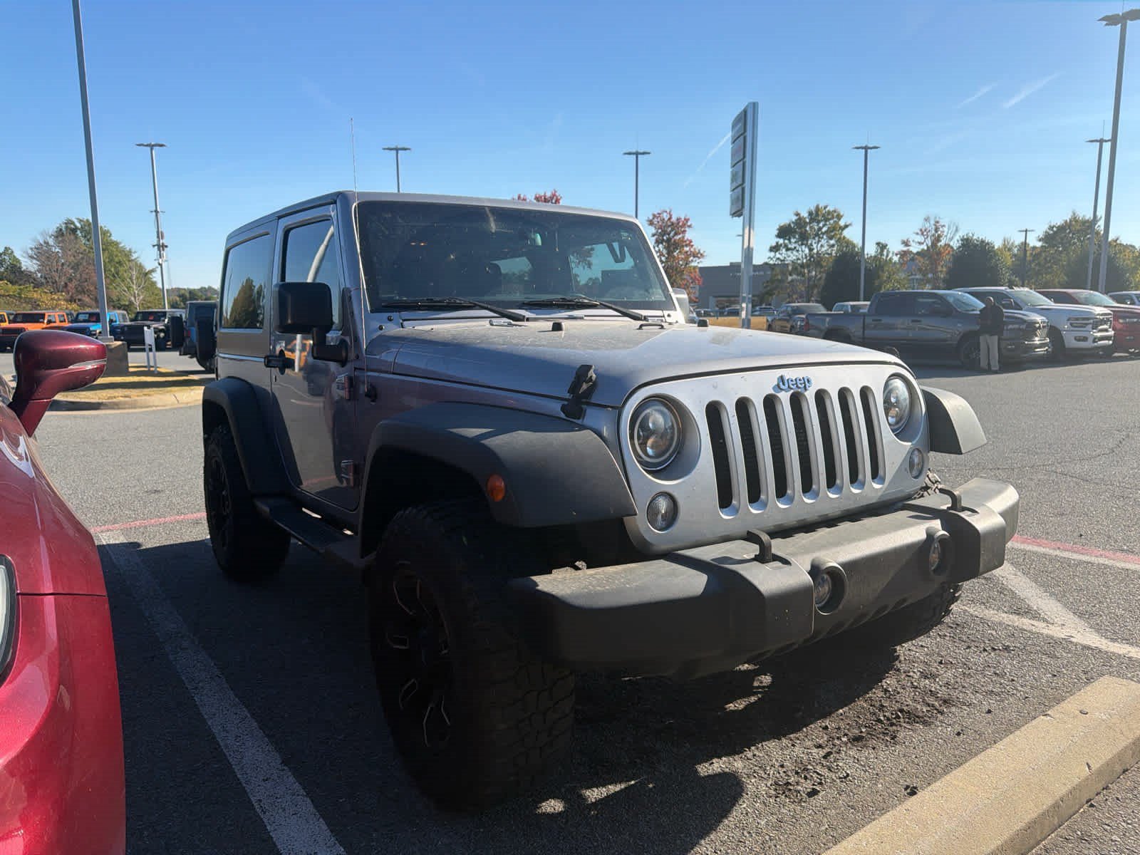 Used 2017 Billet Silver Metallic Clearcoat Jeep Sport image 5