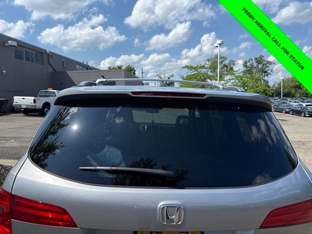 Used 2017 Lunar Silver Metallic Honda Touring image 7
