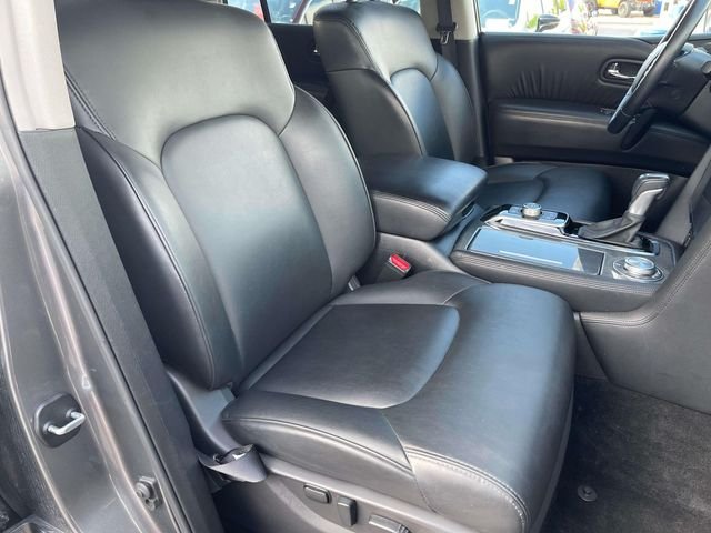 Used 2024 Gray Nissan SV image 27