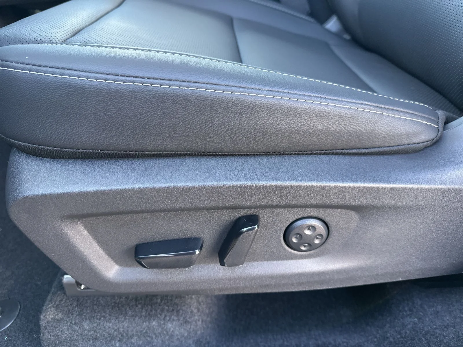 2026 Nissan Murano SL - Photo 17