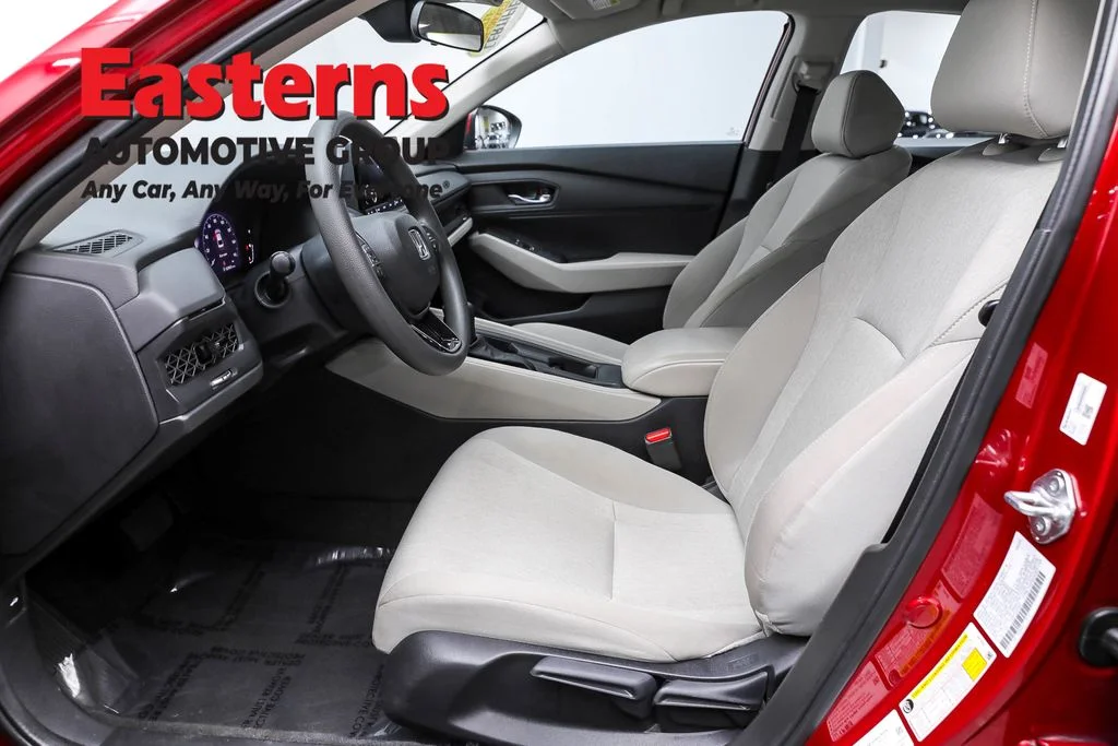 Used 2023 Red Honda LX image 14