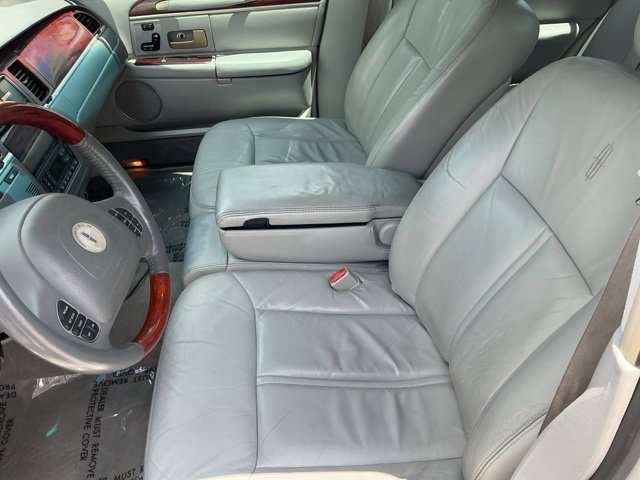 Used 2004  Lincoln Ultimate image 17