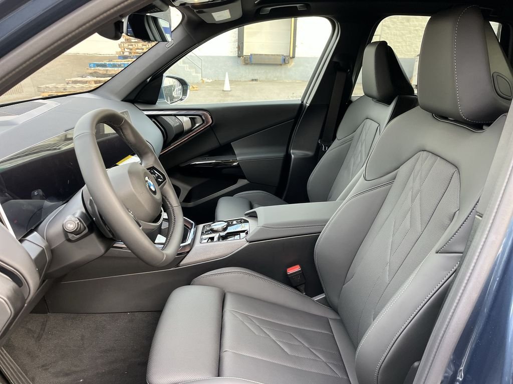 Used 2026 Blue Metallic BMW 30 xDrive image 11