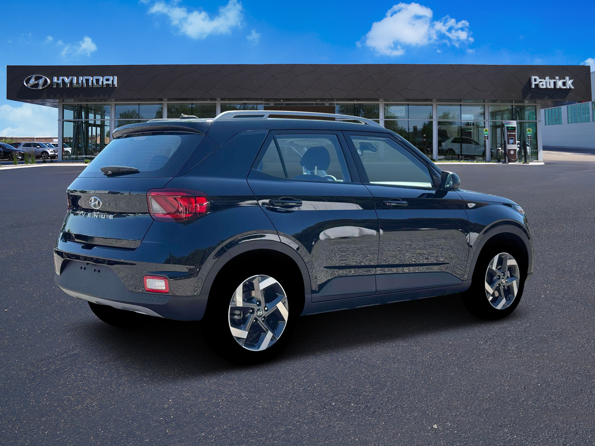 New 2026 Onyx Black Hyundai SEL image 8