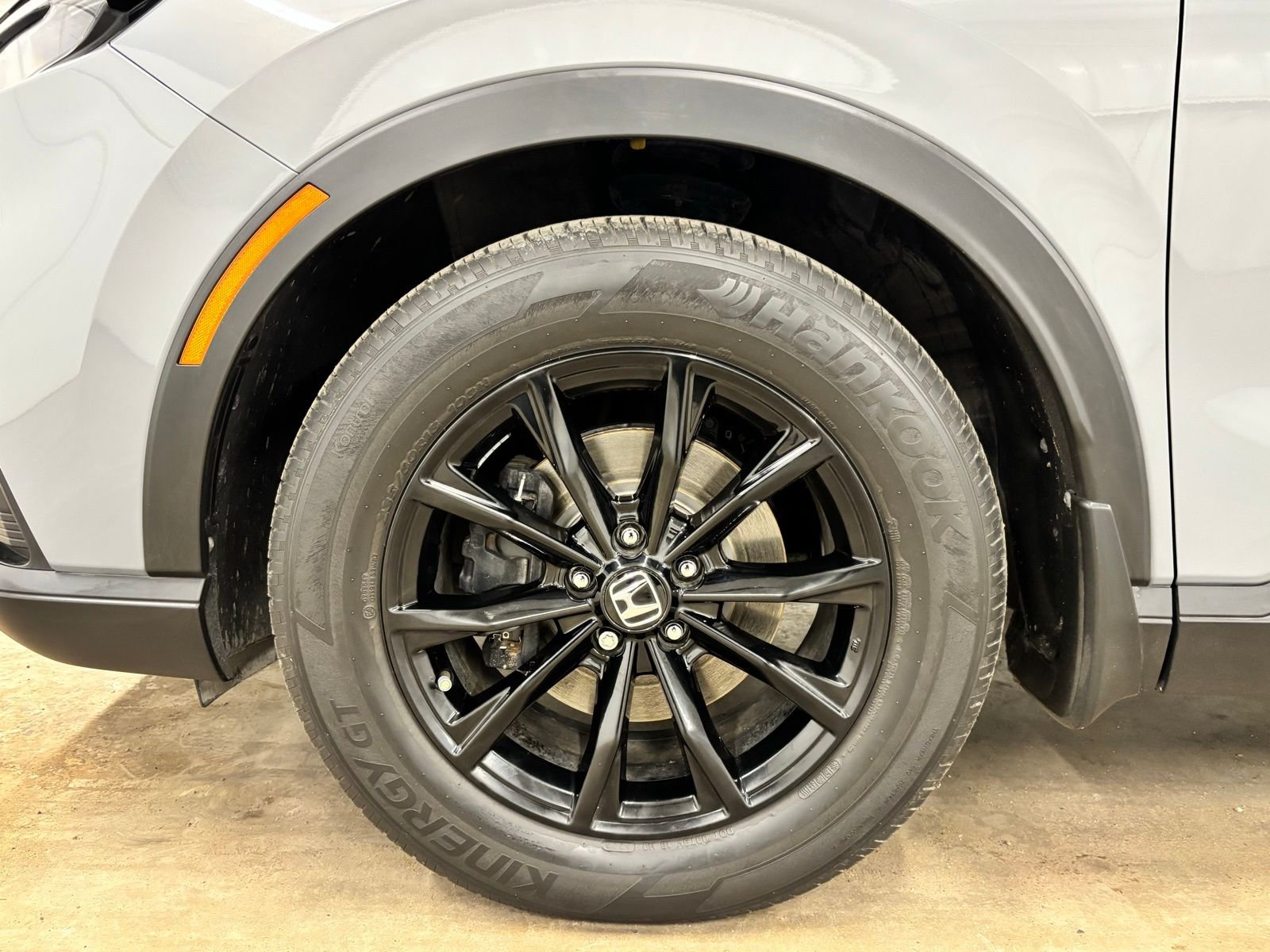 Used 2024 Gray Honda Sport-L image 9