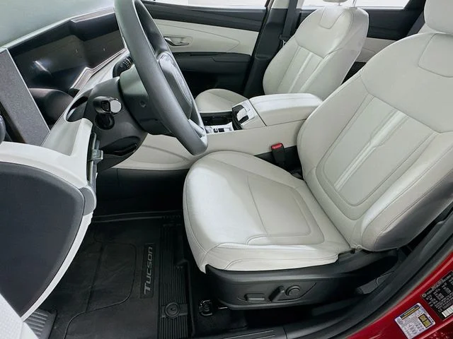 New 2026 Hyundai TUCSON SEL