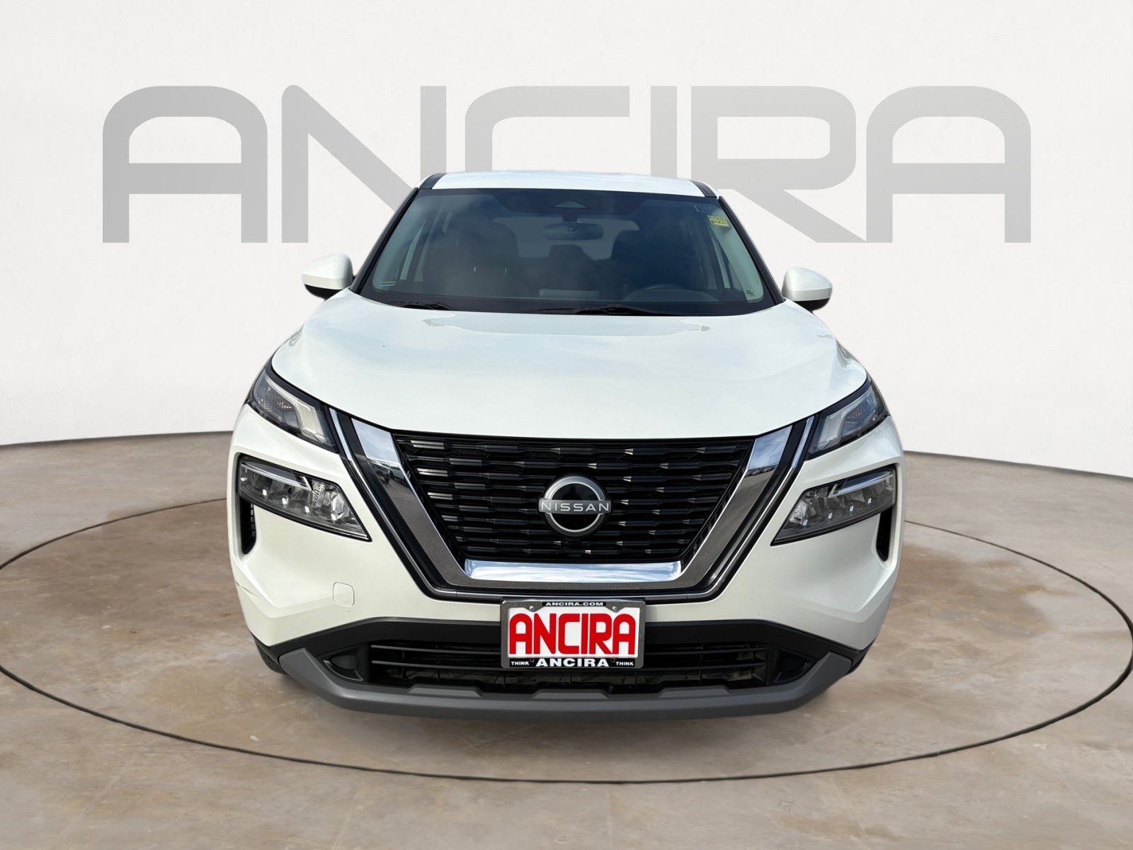 Used 2023 Pearl White Tricoat Nissan SV image 5