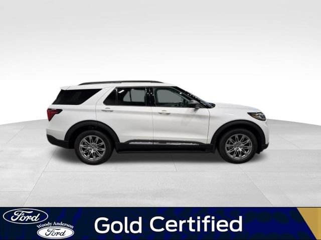Certified Used 2025 Star White Ford Active image 5