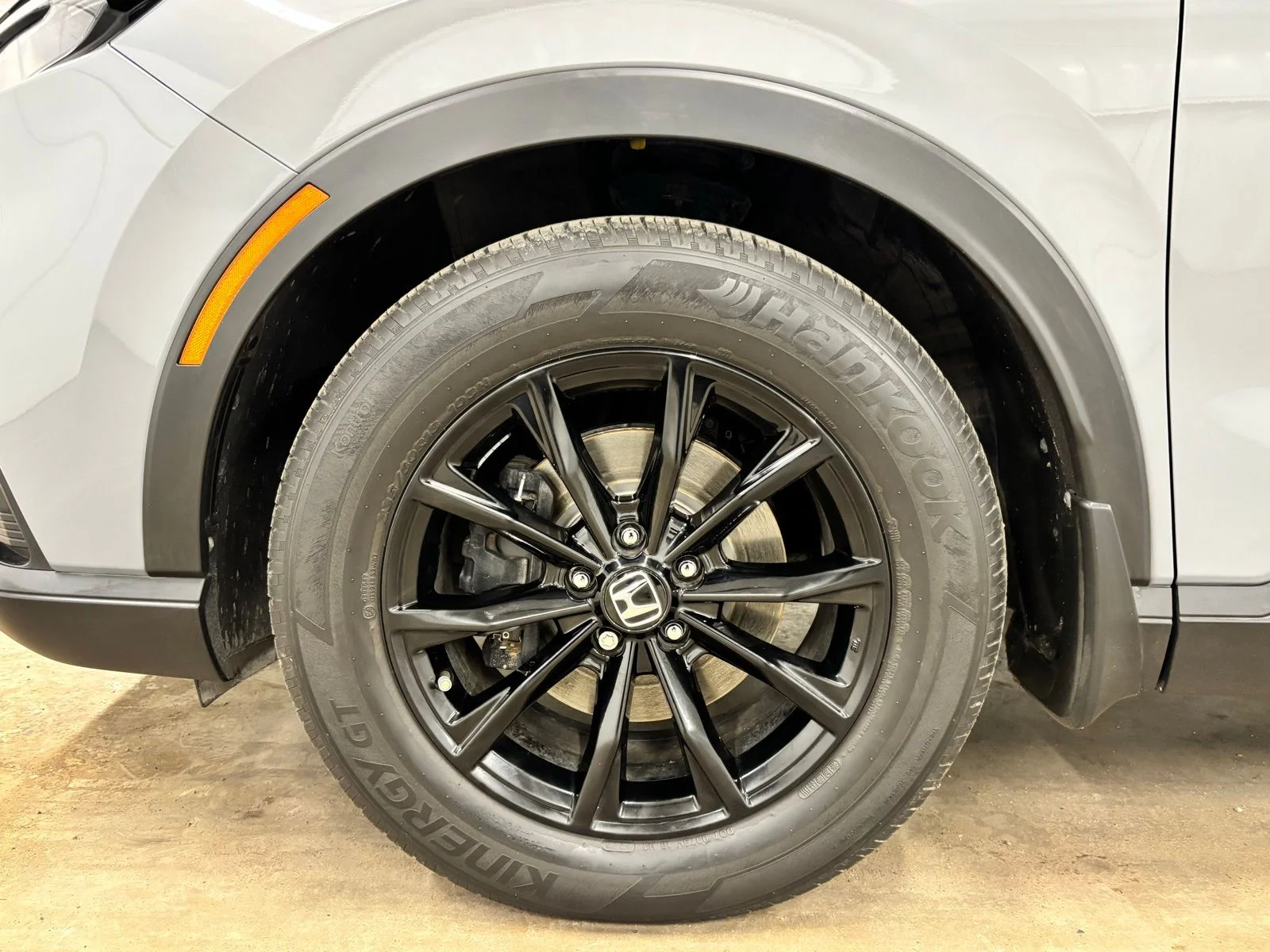 Used 2024 Gray Honda Sport-L image 9