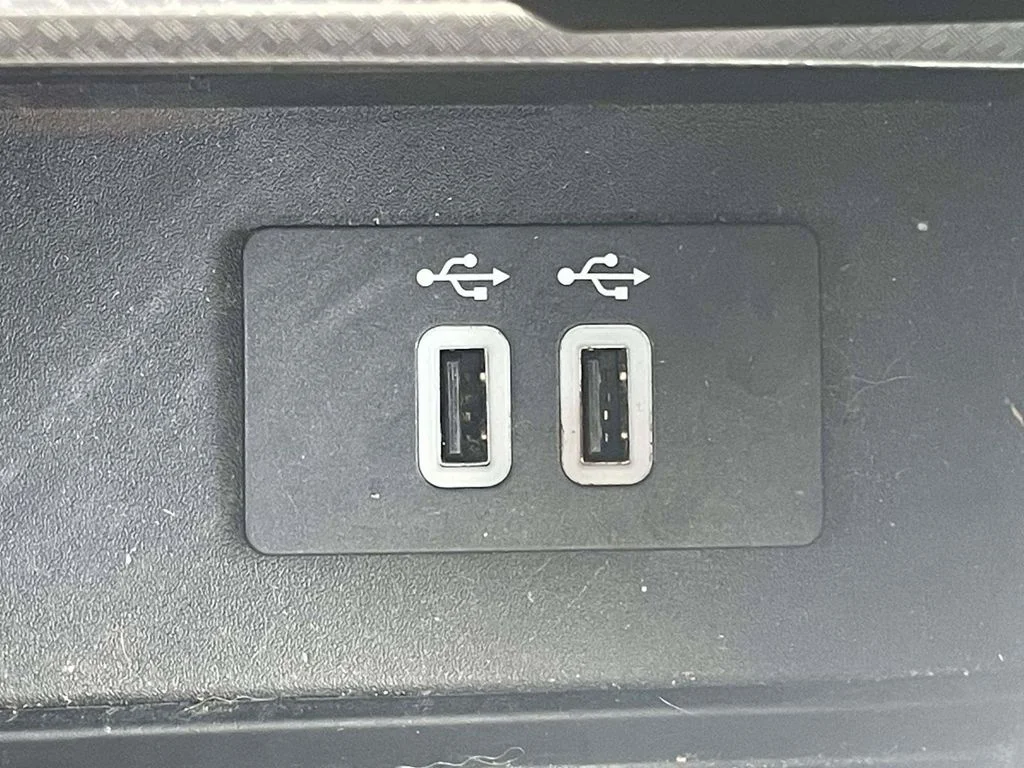 Used 2016 Black Ford XLT image 22