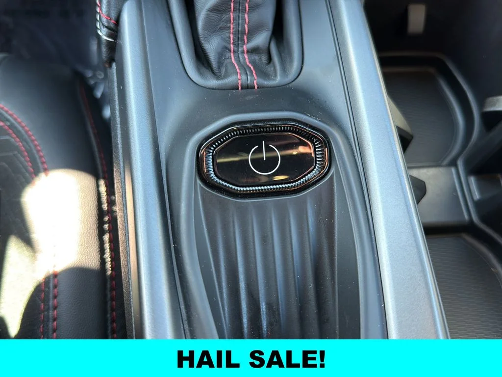 Used 2025  Dodge R/T image 17