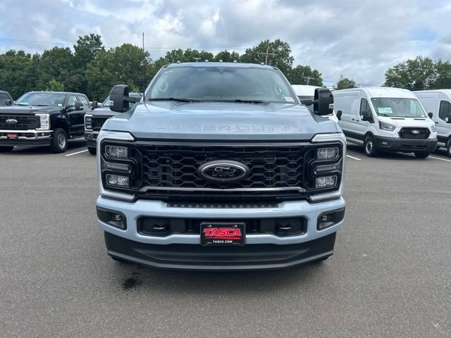 New 2026 Glacier Gray Metallic Tri-Coat Ford F-250® Lariat® image 2