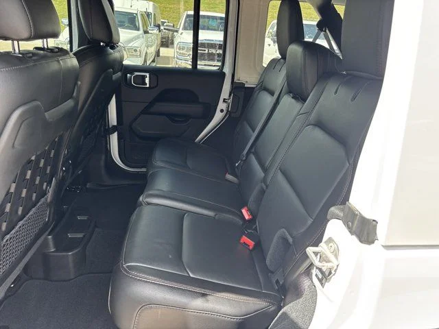 Used 2022 White Jeep Unlimited Rubicon 392 image 19