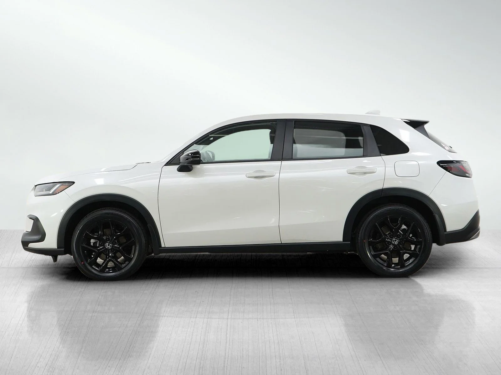 Used 2023 Honda HR-V Sport with VIN 3CZRZ2H55PM737687 for sale in Burnsville, Minnesota