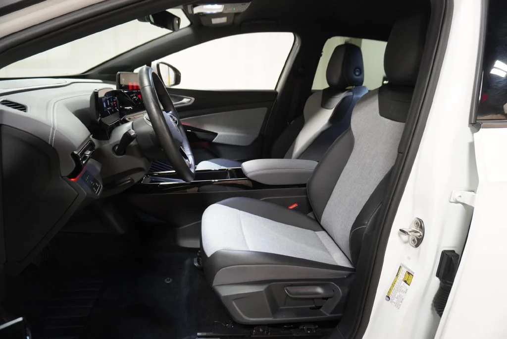 Certified 2023 Volkswagen ID.4 PRO with VIN 1V2CMPE86PC022293 for sale in Chicago, IL