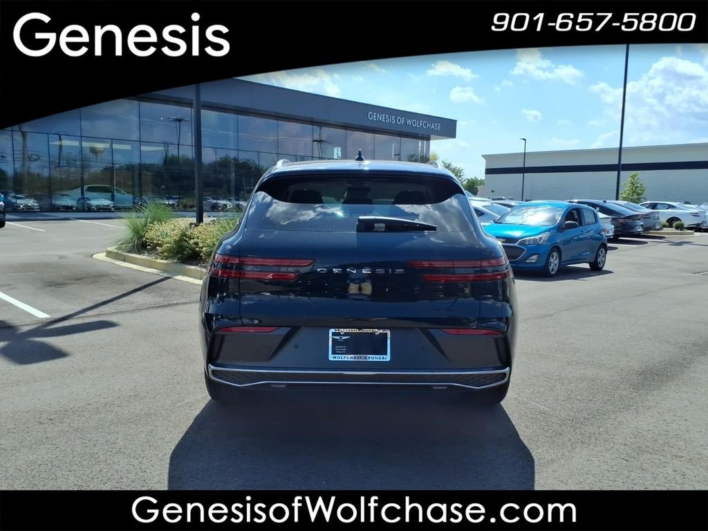 New 2027 Black Genesis 2.5T image 4