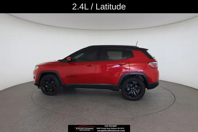 Used 2019 Red Jeep Latitude image 8